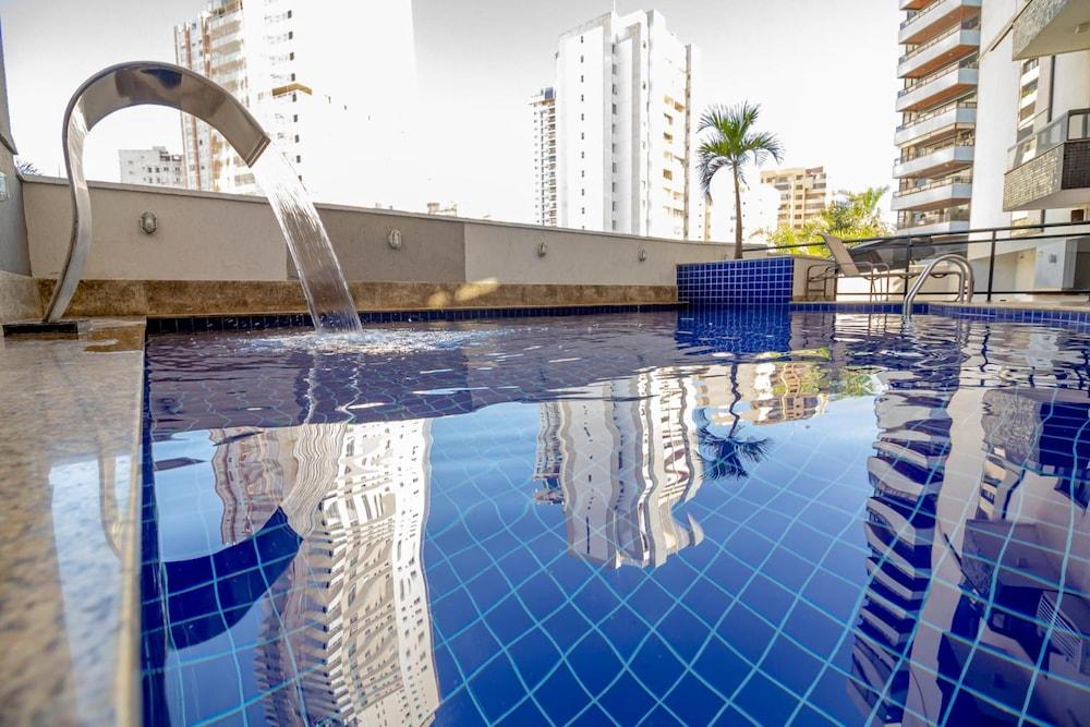 Vivence Suites Hotel Goiânia Exterior photo